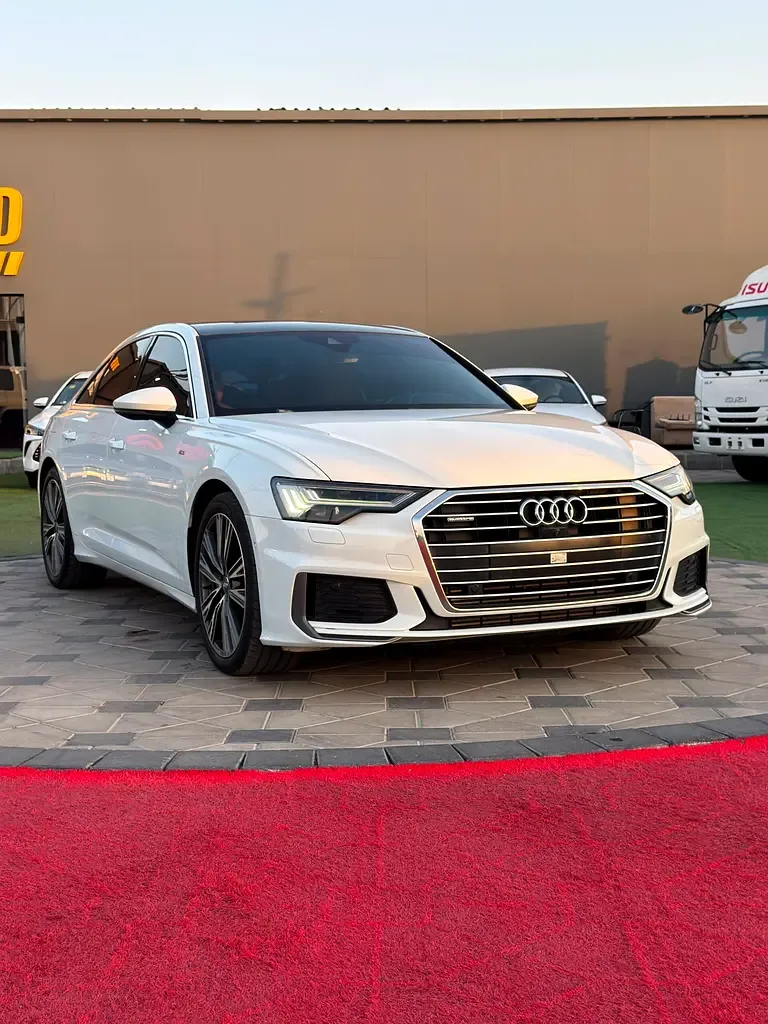 Audi A6 55 TFSI S tronic quattro (340 hp)