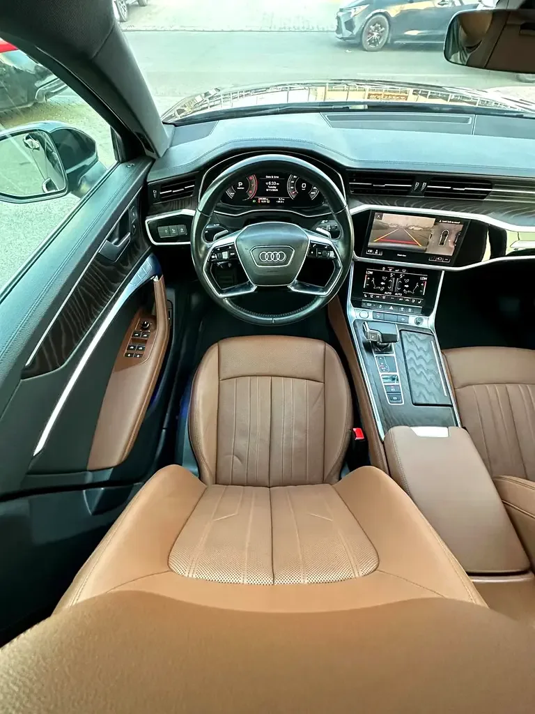 Audi A6 55 TFSI S tronic quattro (340 hp) - 12