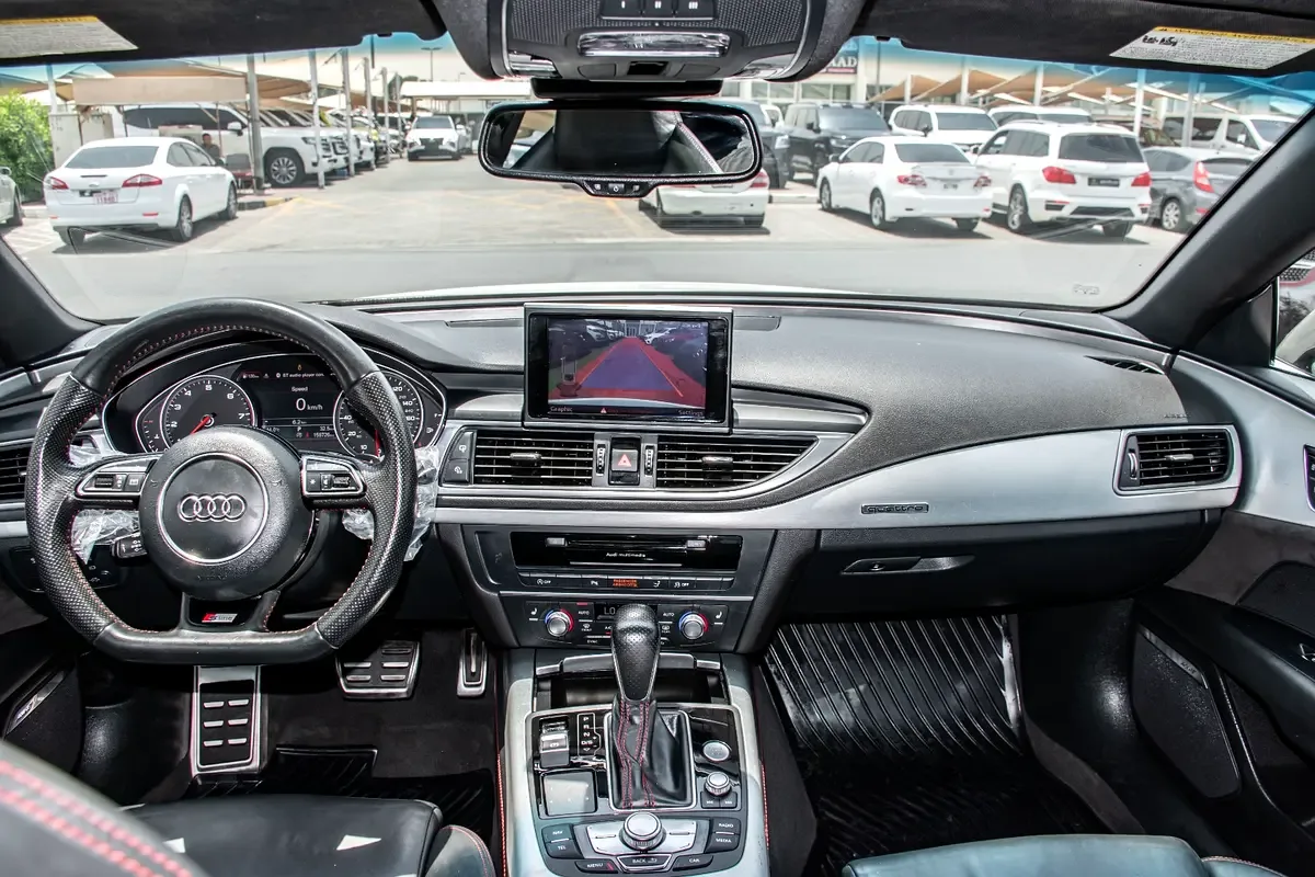 Audi A7 3.0 TFSI S tronic quattro (333 حصان) - 6