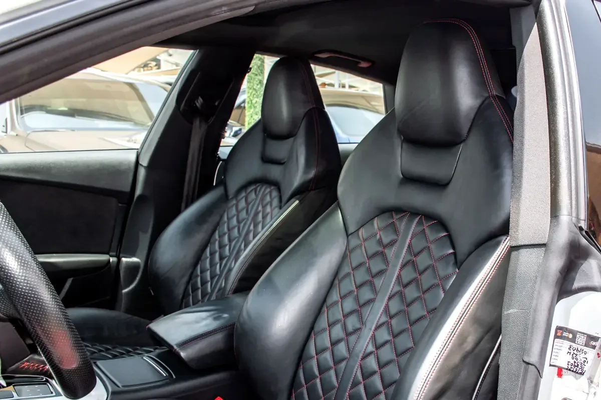 Audi A7 3.0 TFSI S tronic quattro (333 حصان) - 9