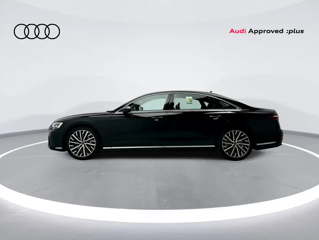 Audi A8 3.0 AT 4WD (340 حصان) - 3