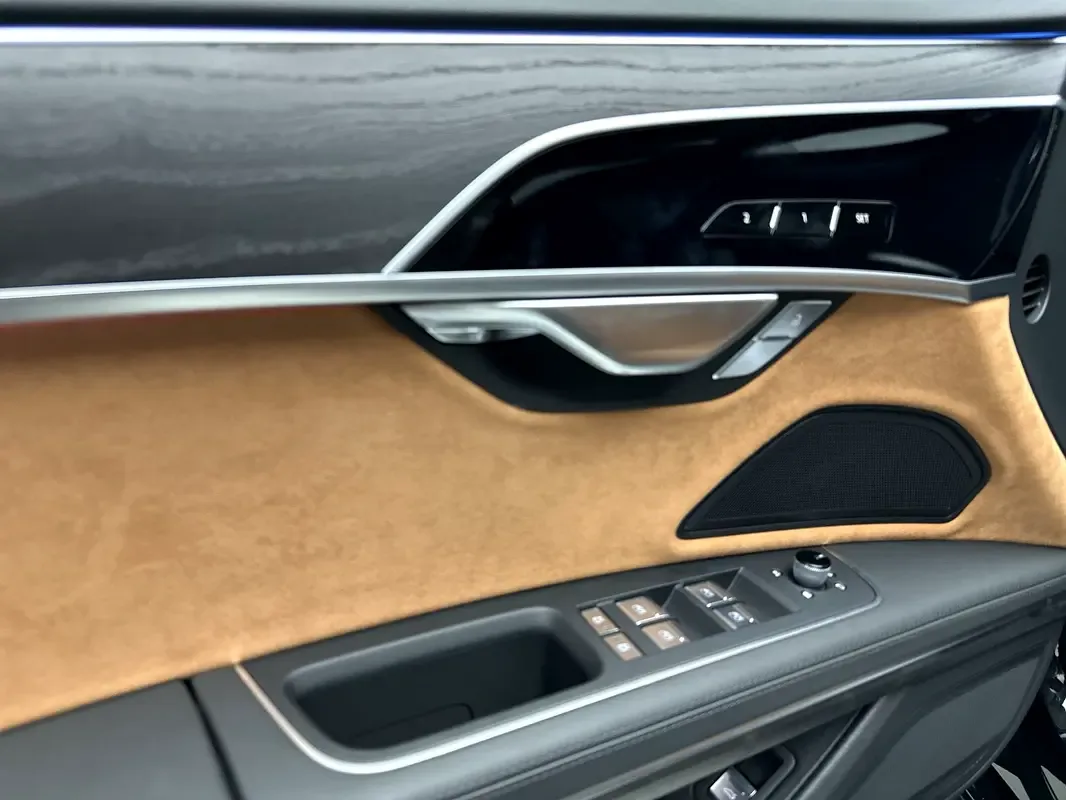 Audi A8 3.0 AT 4WD (340 حصان) - 15
