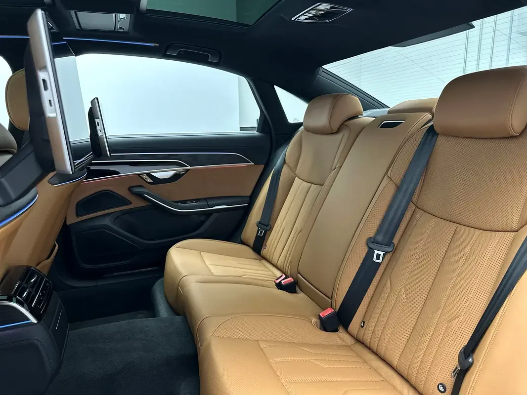 Audi A8 3.0 AT 4WD (340 حصان) - 14