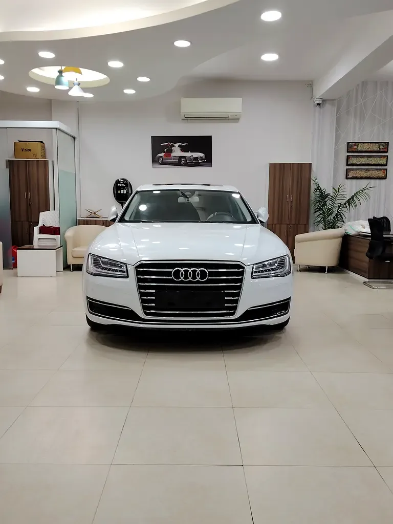 Audi A8 3.0 TFSI tiptronic quattro (310 hp) - 2