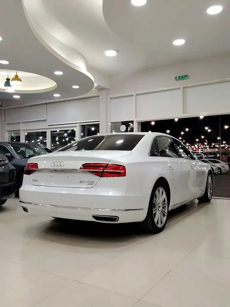 Audi A8 3.0 TFSI tiptronic quattro (310 hp) - 6