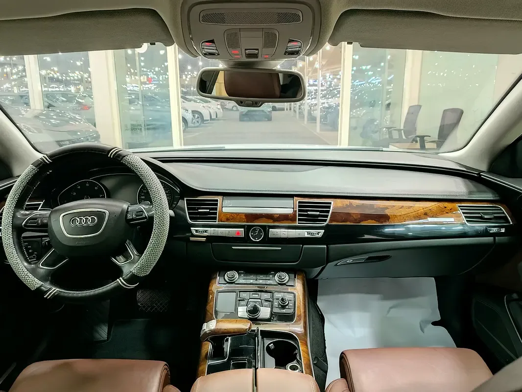 Audi A8 3.0 TFSI tiptronic quattro (310 hp) - 16