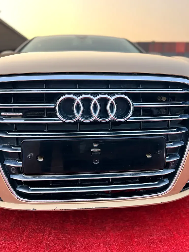 Audi A8 3.0 TFSI tiptronic quattro (310 حصان) - 14