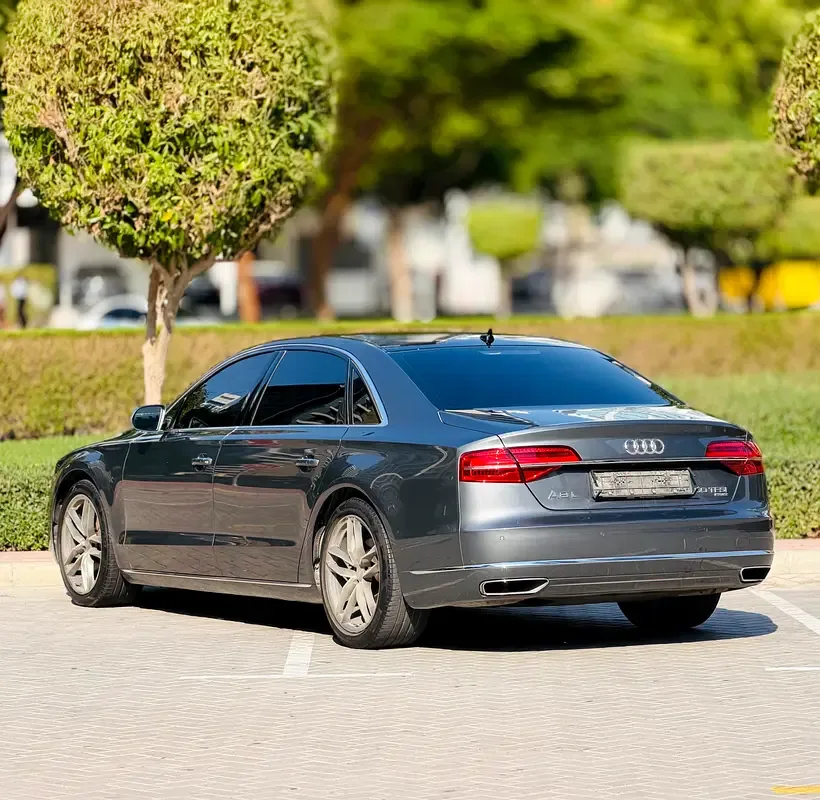 Audi A8 3.0 TFSI tiptronic quattro (310 حصان) - 6