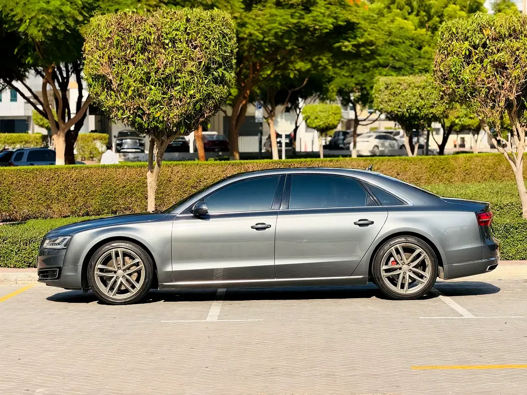 Audi A8 3.0 TFSI tiptronic quattro (310 حصان) - 8