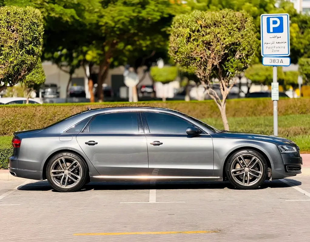 Audi A8 3.0 TFSI tiptronic quattro (310 حصان) - 7