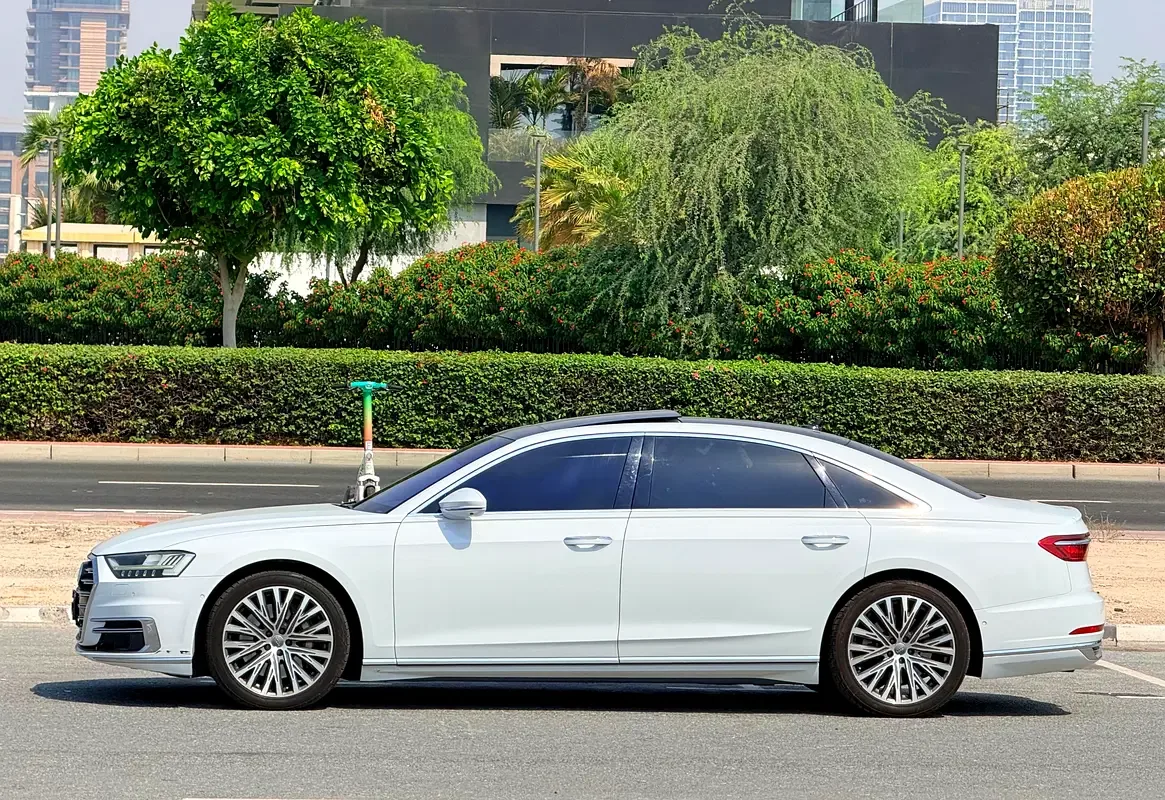 Audi A8 55 TFSI L tiptronic quattro (340 حصان) - 8