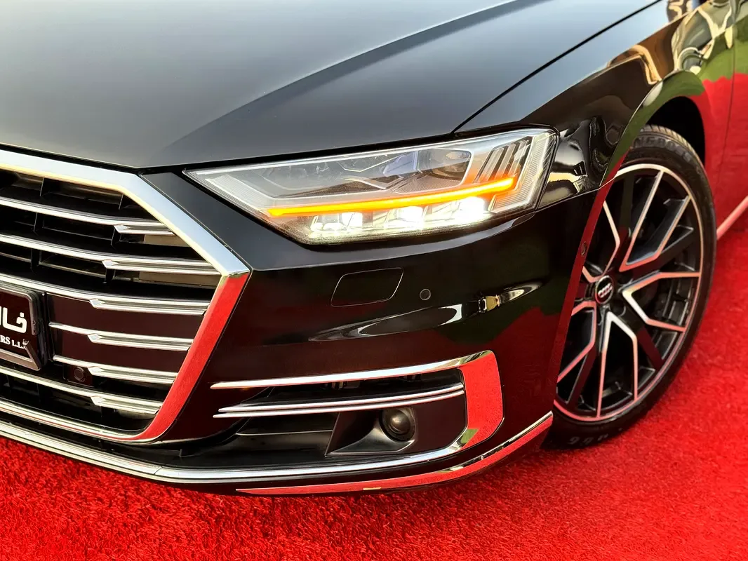 Audi A8 60 TFSI tiptronic quattro (460 حصان) - 4