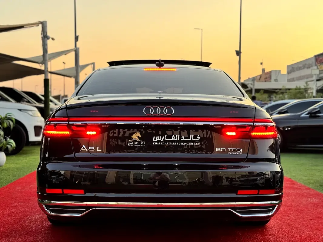 Audi A8 60 TFSI tiptronic quattro (460 حصان) - 7