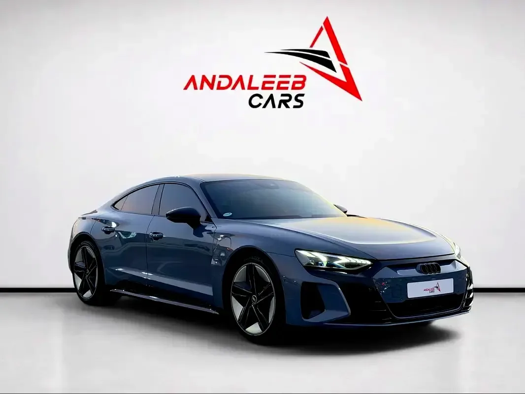 Audi e-tron GT AT 4WD (530 حصان) - 3