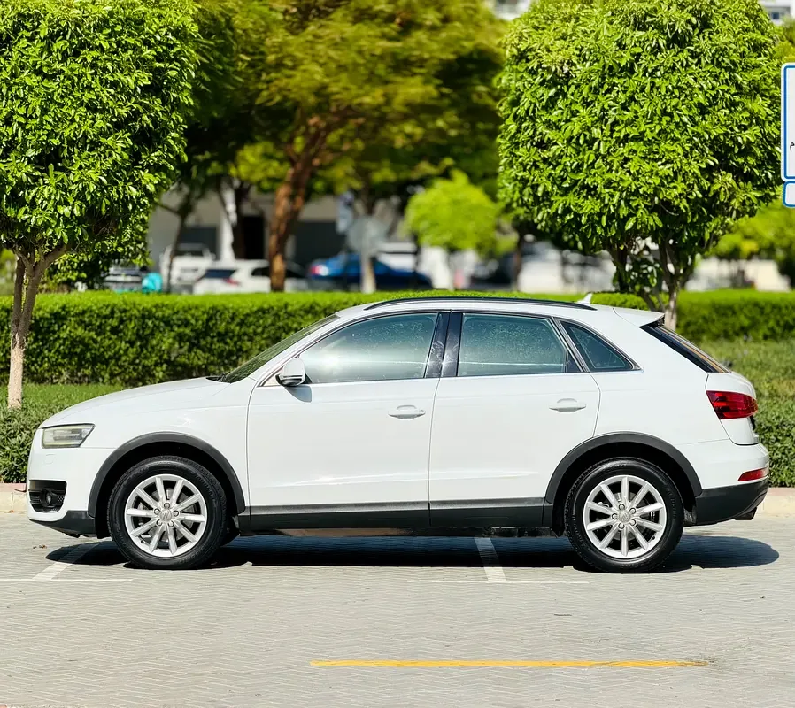 Audi Q3 2.0 TFSI quattro S tronic (211 حصان) - 8