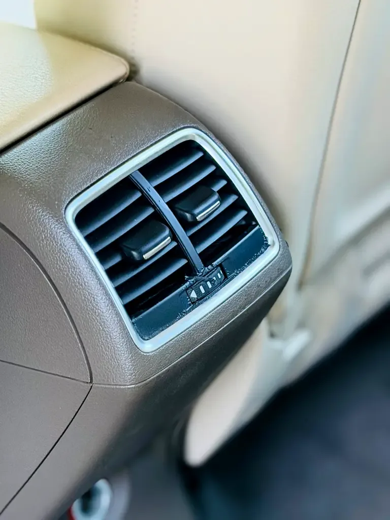 Audi Q3 2.0 TFSI quattro S tronic (211 حصان) - 12