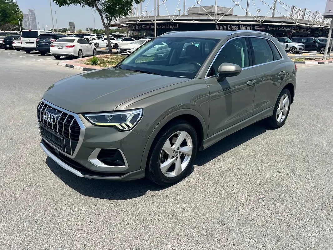 Audi Q3 2.0 TFSI S tronic quattro (220 hp)