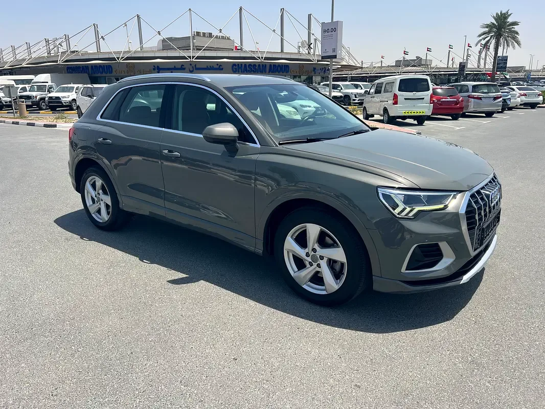 Audi Q3 2.0 TFSI S tronic quattro (220 حصان) - 3