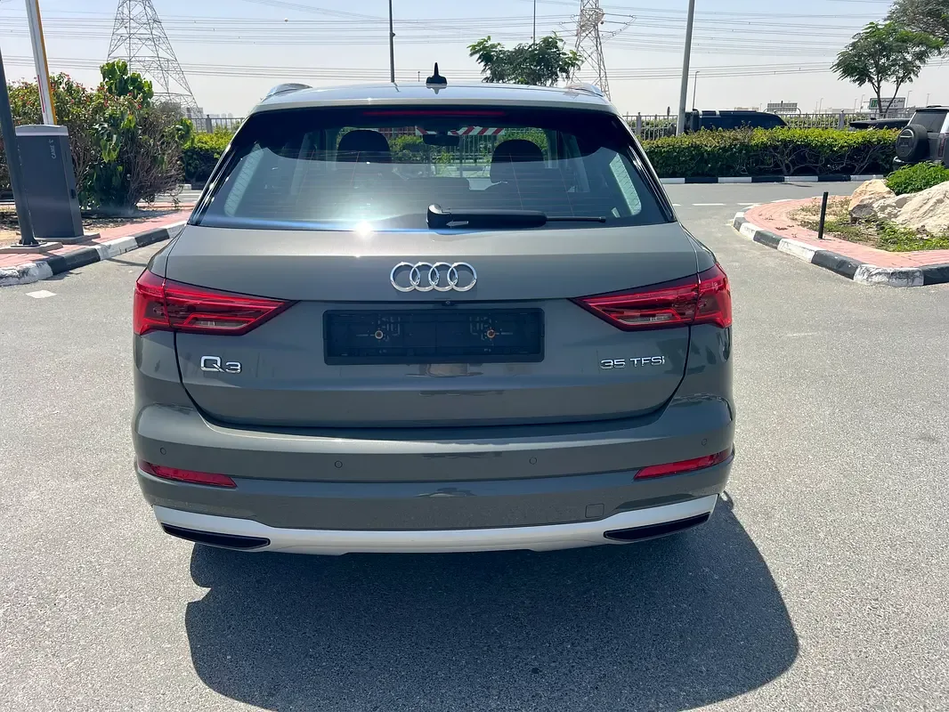 Audi Q3 2.0 TFSI S tronic quattro (220 حصان) - 7