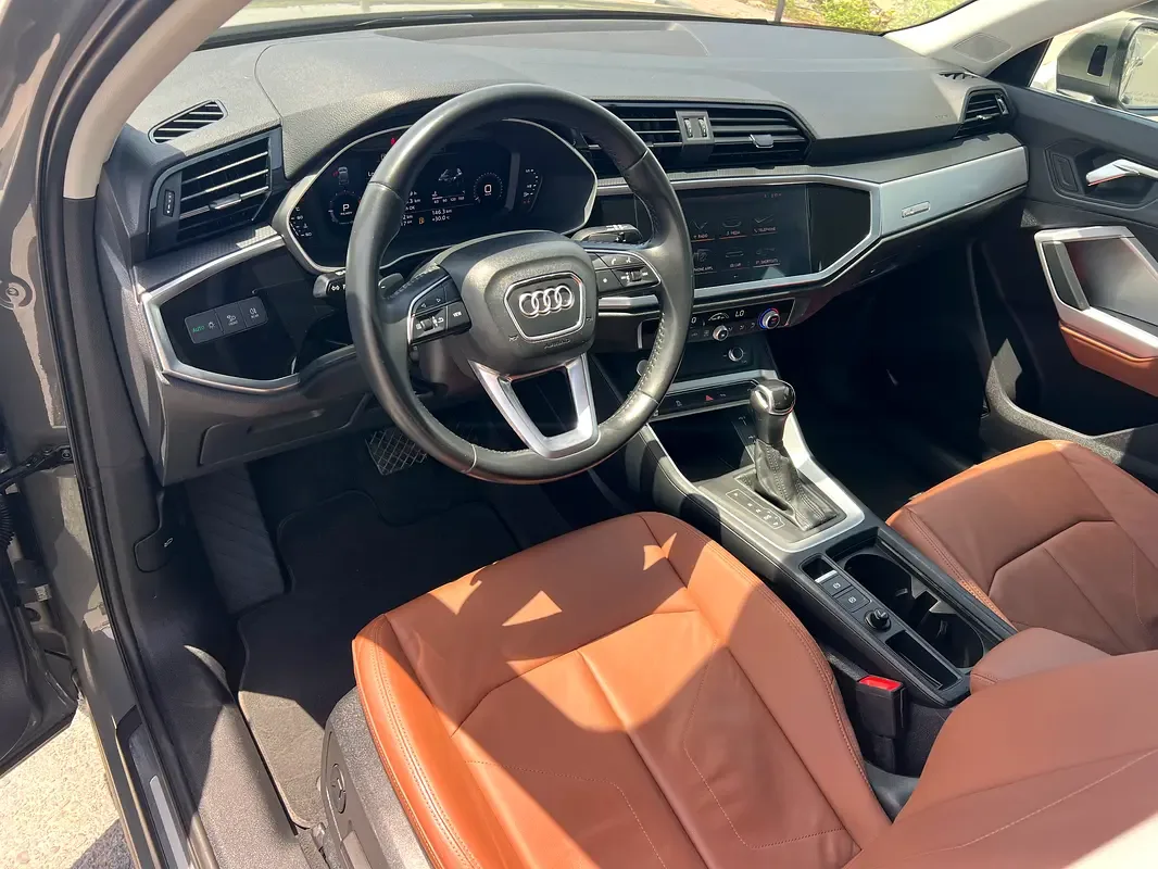 Audi Q3 2.0 TFSI S tronic quattro (220 حصان) - 14
