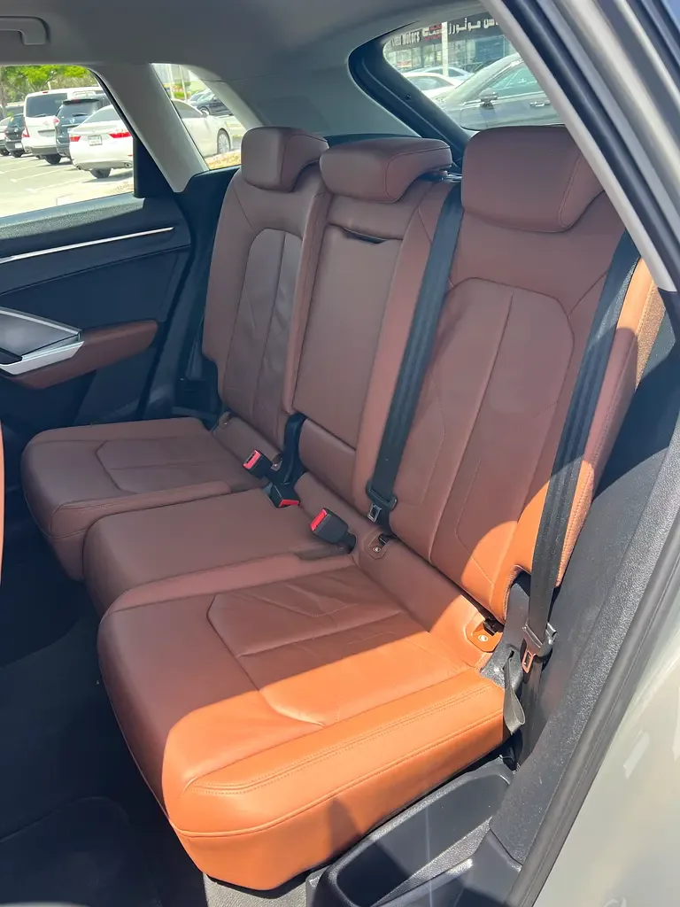 Audi Q3 2.0 TFSI S tronic quattro (220 حصان) - 18