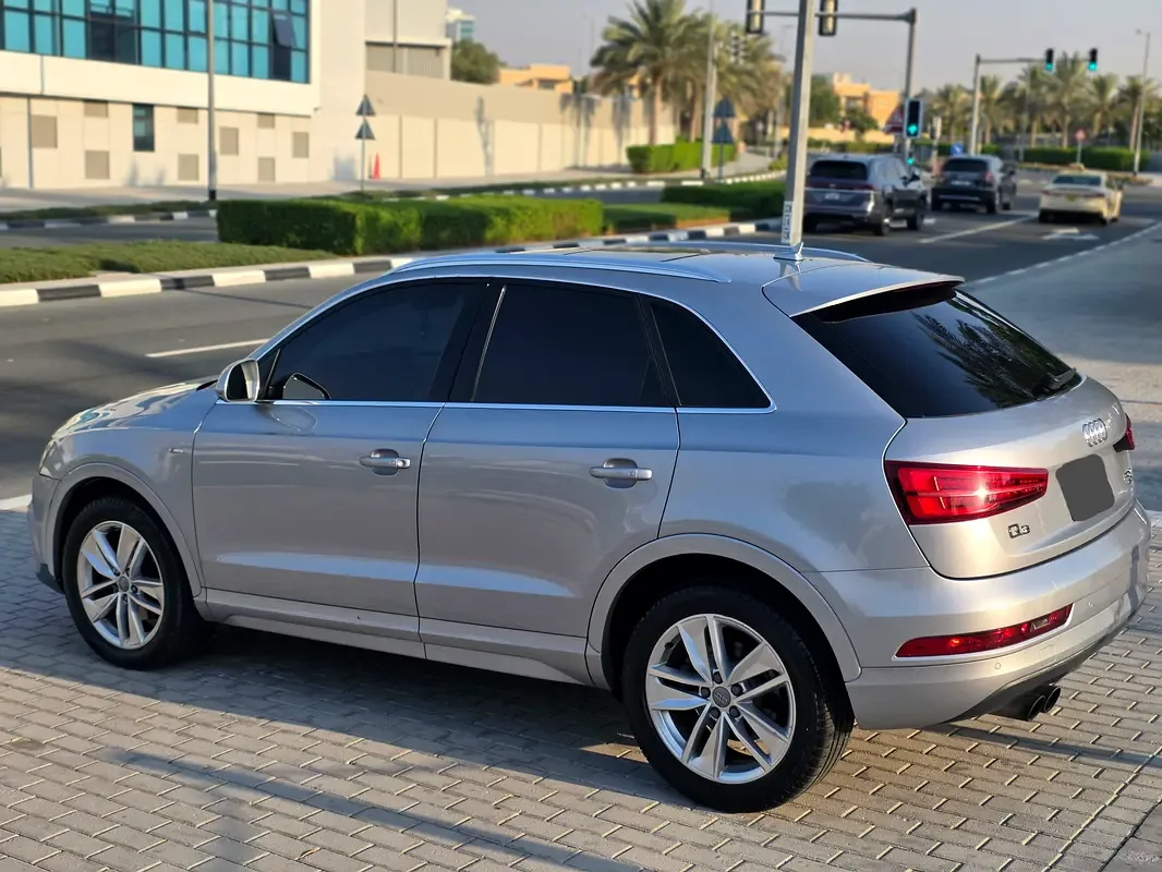 Audi Q3 2.0 TFSI S tronic quattro (220 حصان) - 11