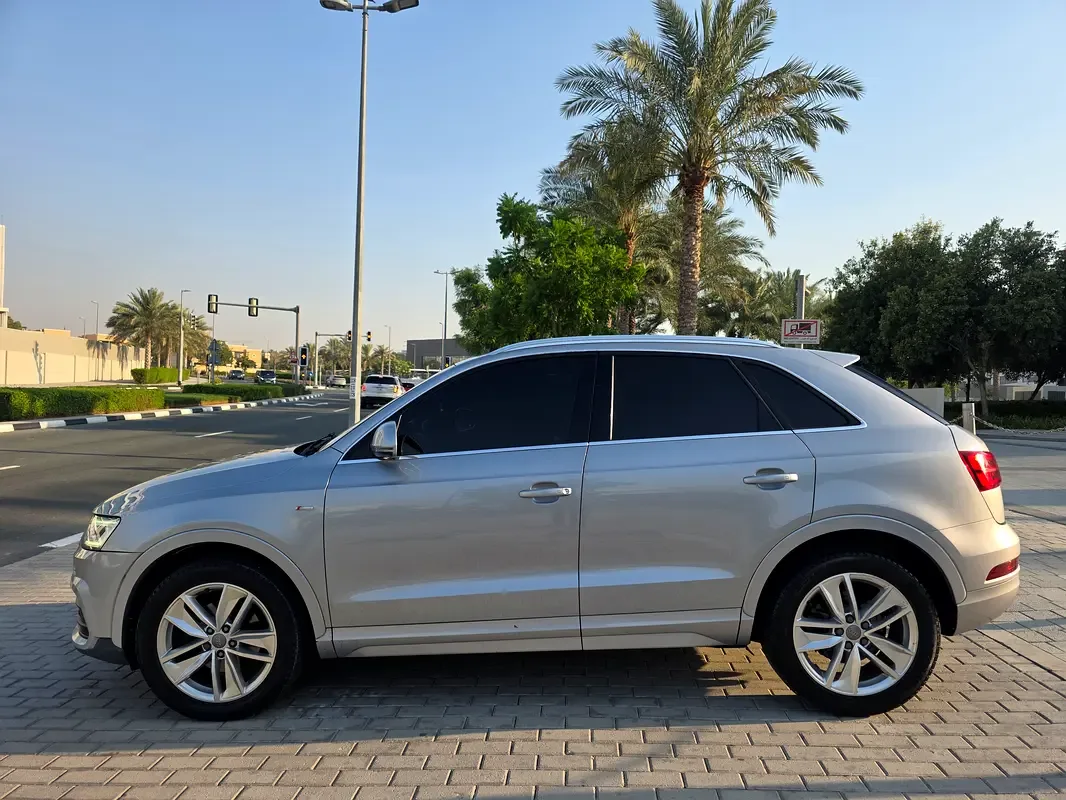 Audi Q3 2.0 TFSI S tronic quattro (220 حصان) - 13