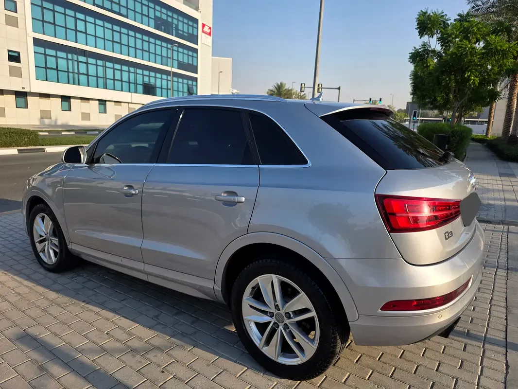 Audi Q3 2.0 TFSI S tronic quattro (220 حصان) - 17