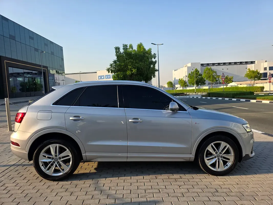 Audi Q3 2.0 TFSI S tronic quattro (220 حصان) - 16