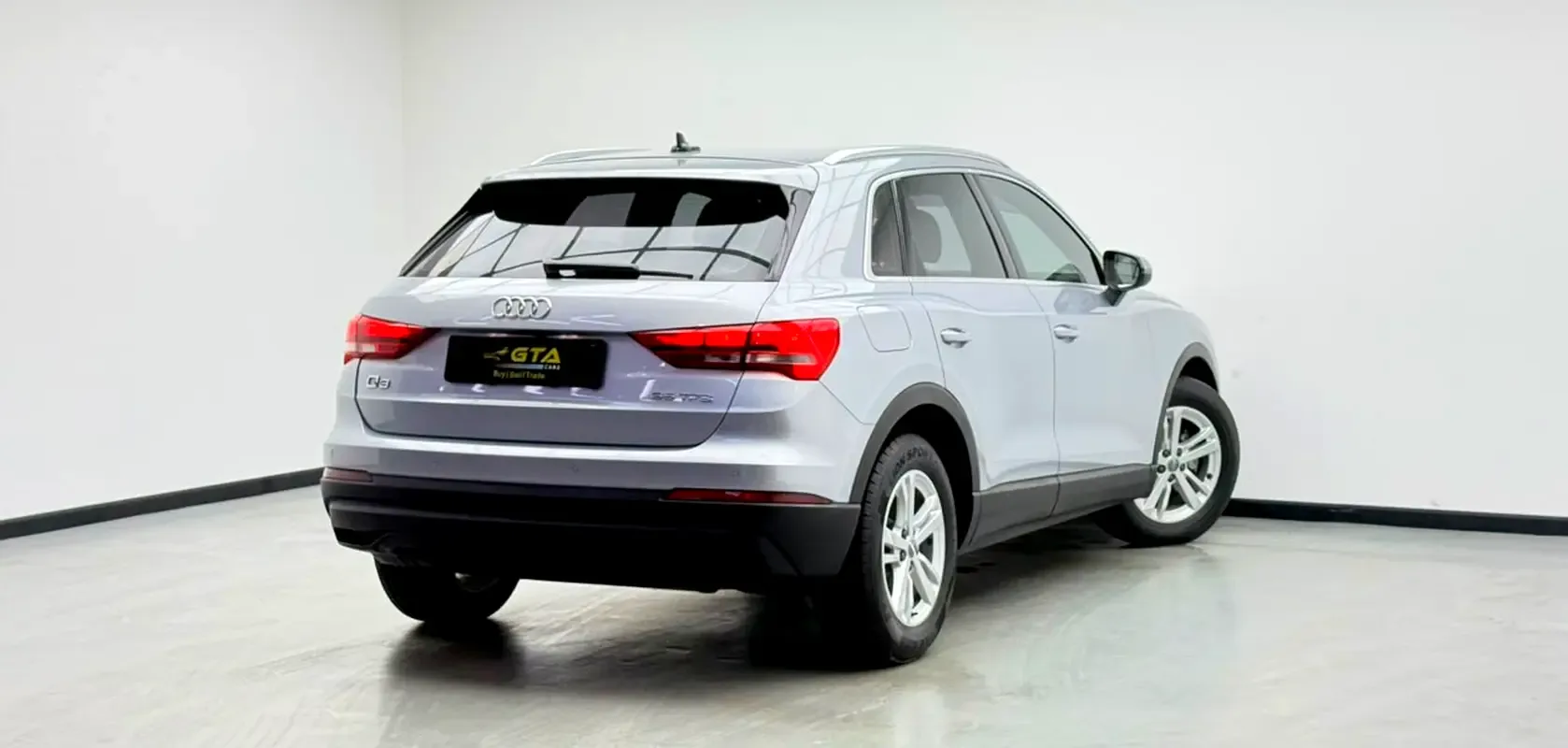 Audi Q3 35 TFSI S tronic (150 حصان) - 4