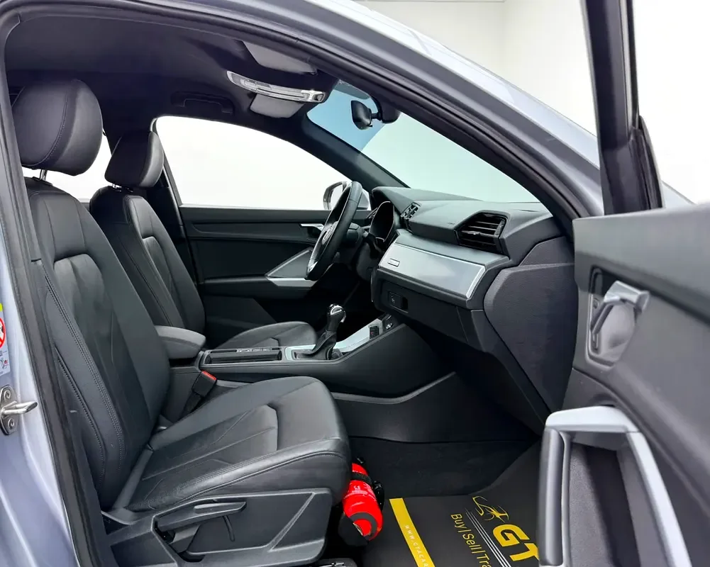 Audi Q3 35 TFSI S tronic (150 حصان) - 9