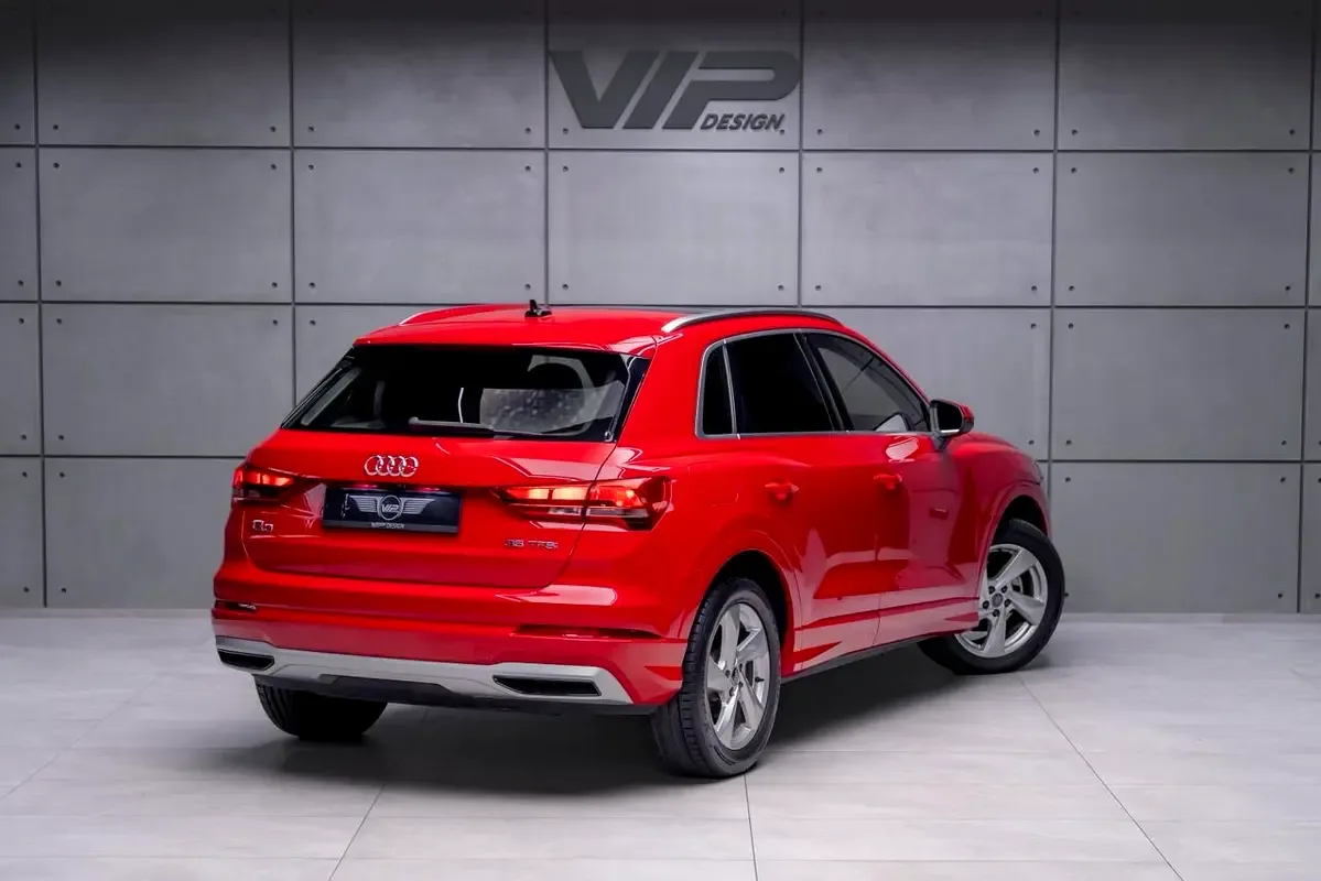Audi Q3 35 TFSI S tronic (150 حصان) - 5
