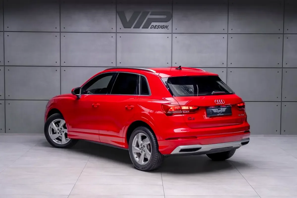 Audi Q3 35 TFSI S tronic (150 حصان) - 7