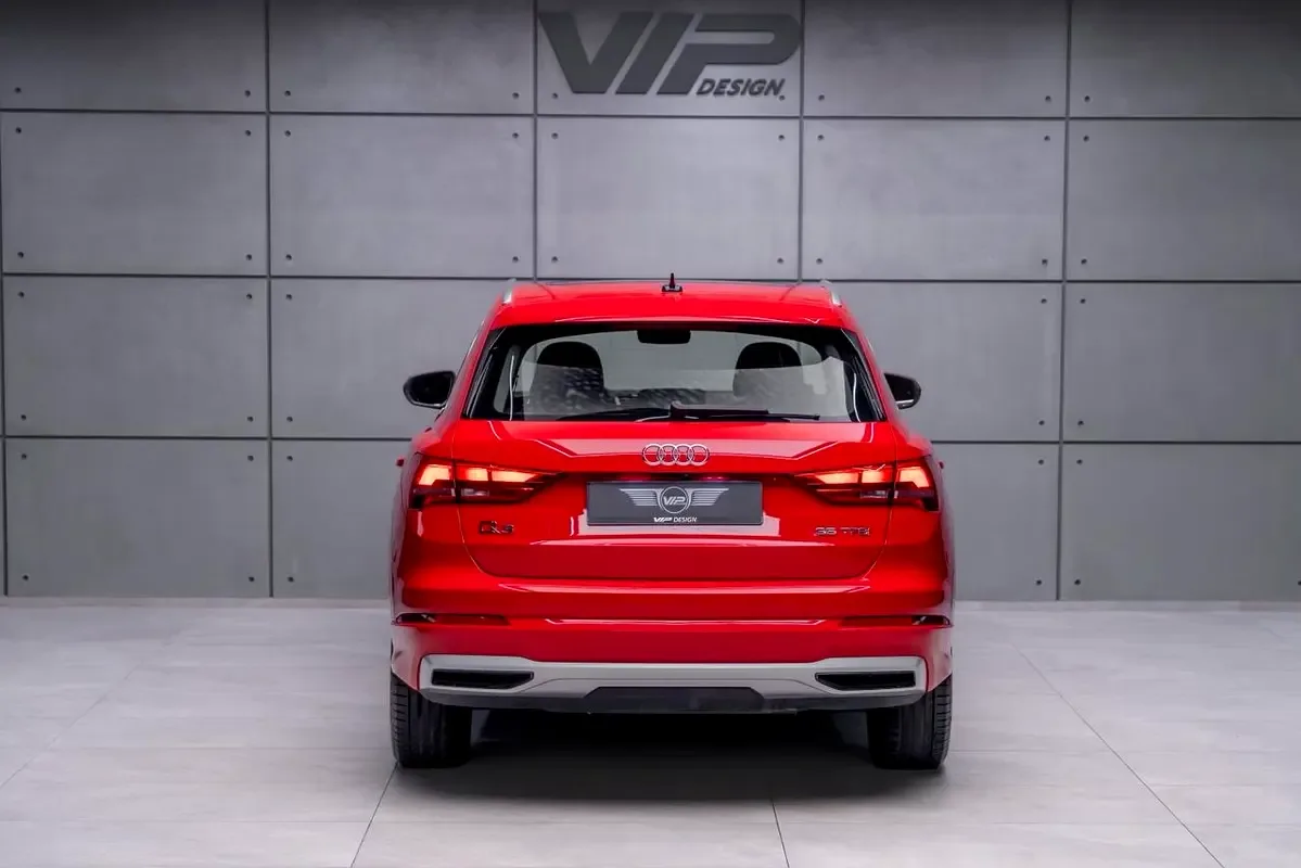Audi Q3 35 TFSI S tronic (150 حصان) - 6