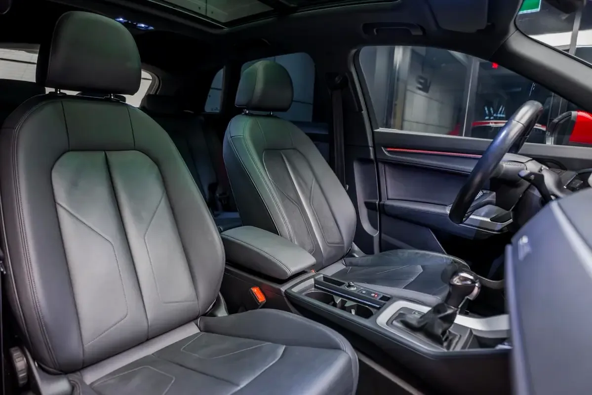 Audi Q3 35 TFSI S tronic (150 حصان) - 9