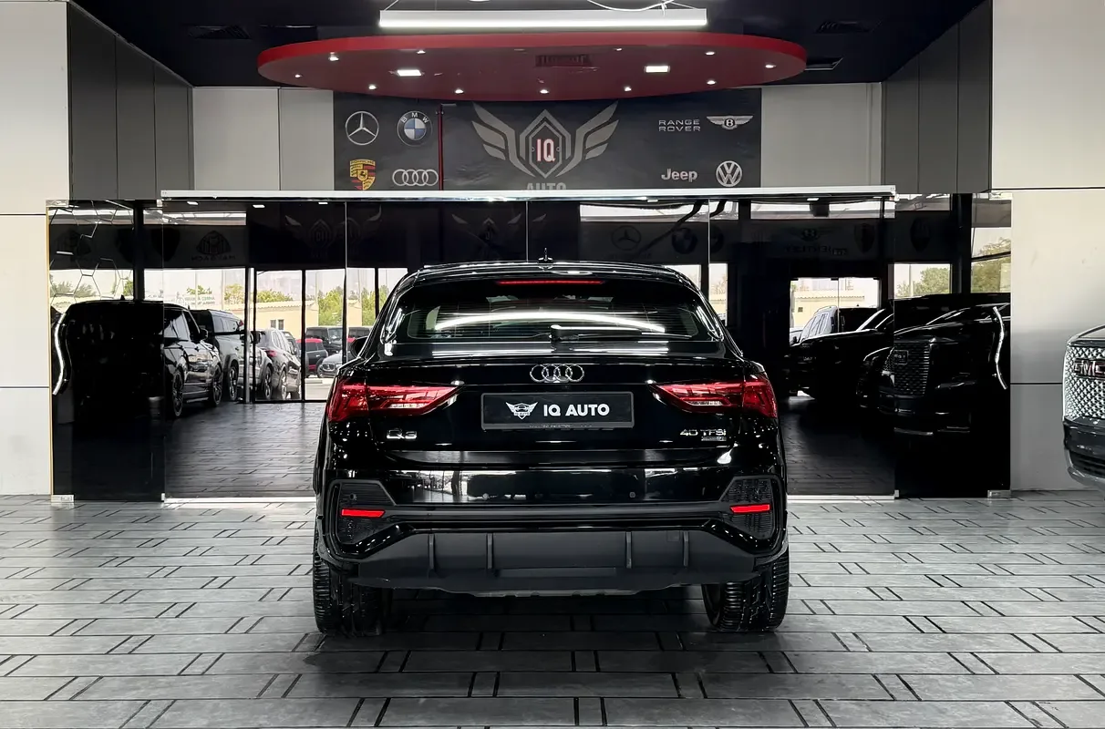Audi Q3 40 TFSI S tronic quattro (190 حصان) - 5