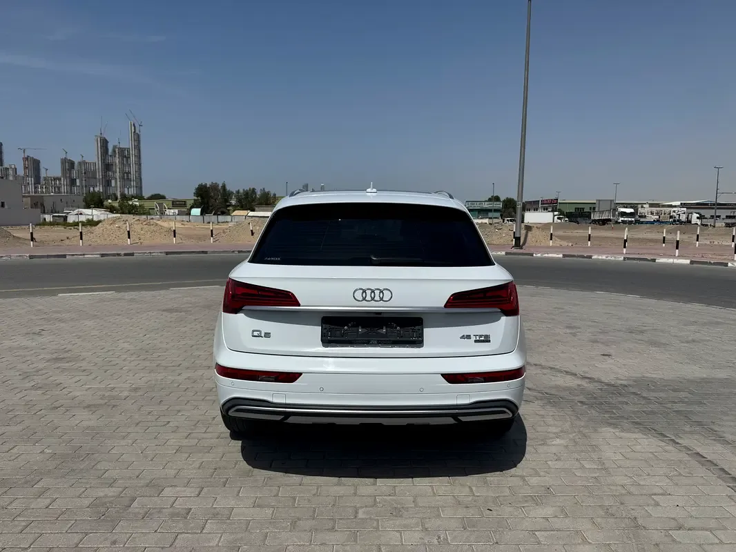 Audi Q5 2.0 AMT 4WD (249 حصان) - 18