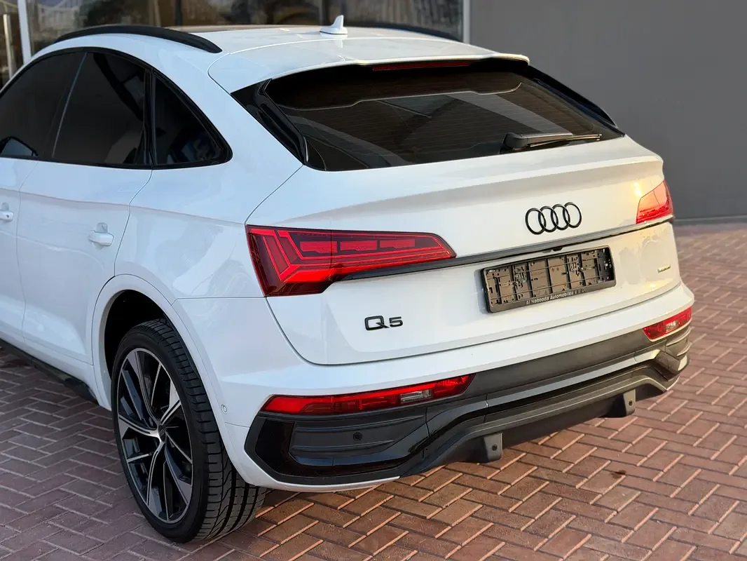 Audi Q5 2.0 AMT 4WD (249 حصان) - 4