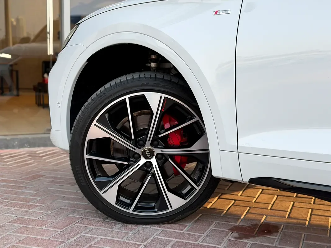 Audi Q5 2.0 AMT 4WD (249 حصان) - 5