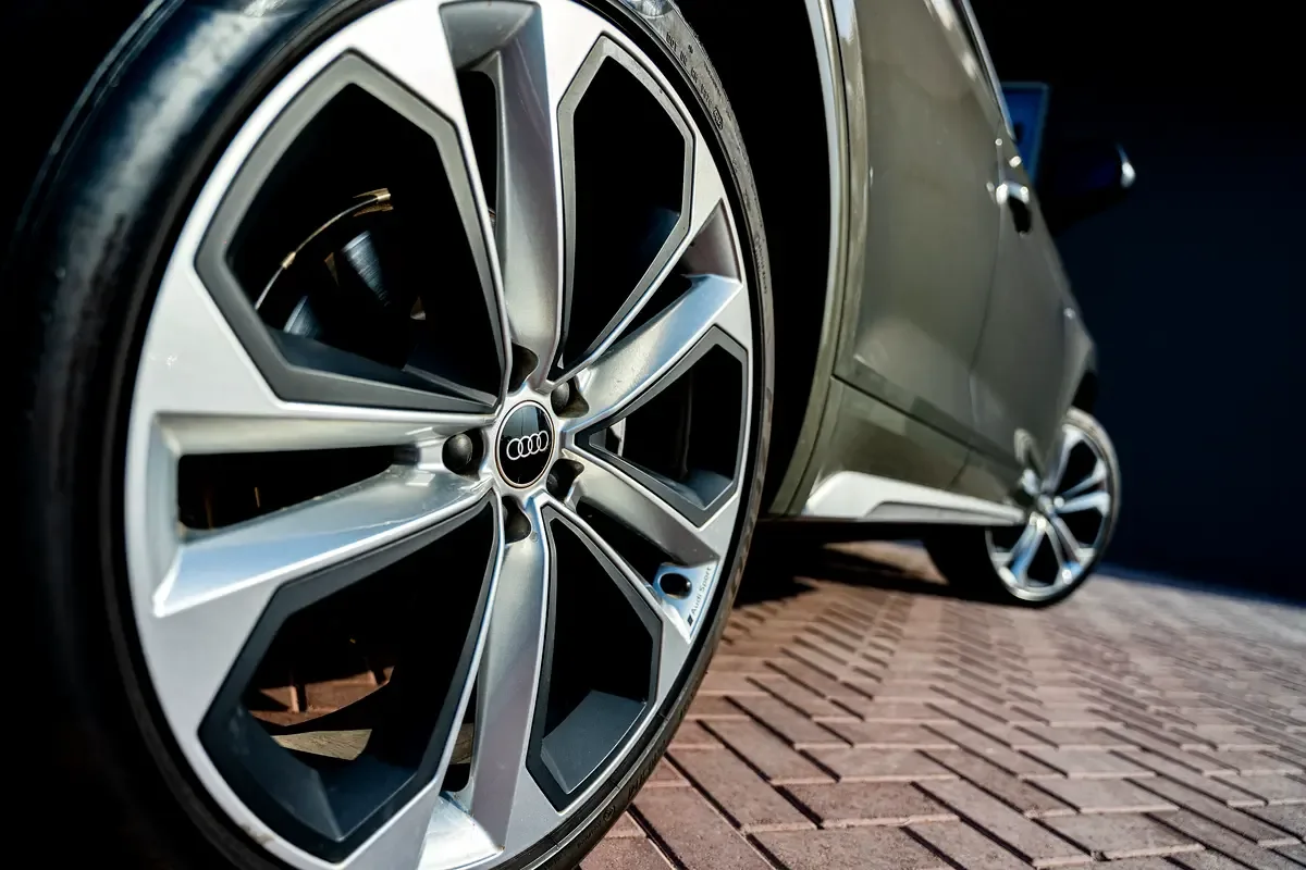 Audi Q5 2.0 AMT 4WD (249 حصان) - 4