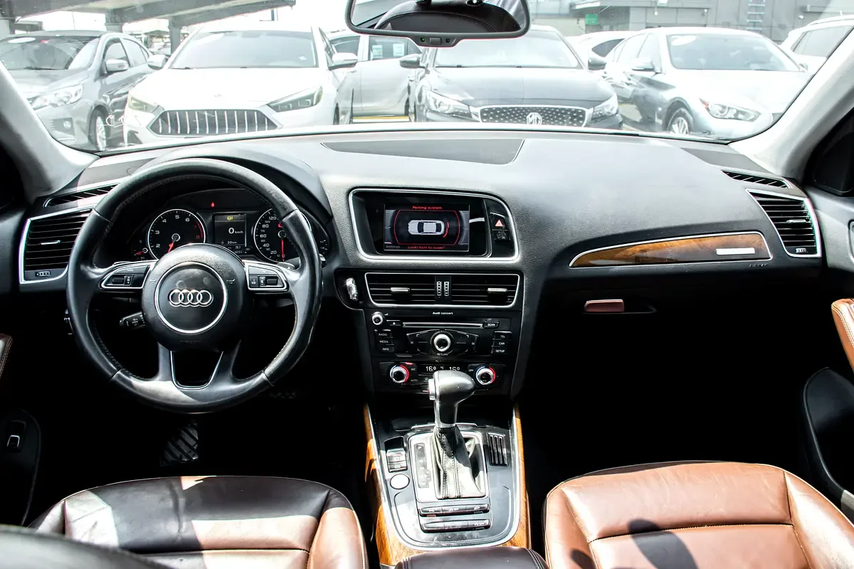 Audi Q5 2.0 TFSI Tiptronic quattro (230 حصان) - 11