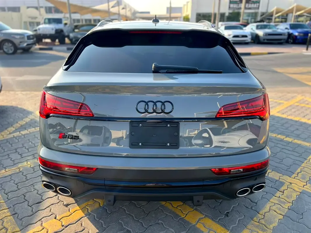 Audi Q5 3.0 AT 4WD (286 حصان) - 3