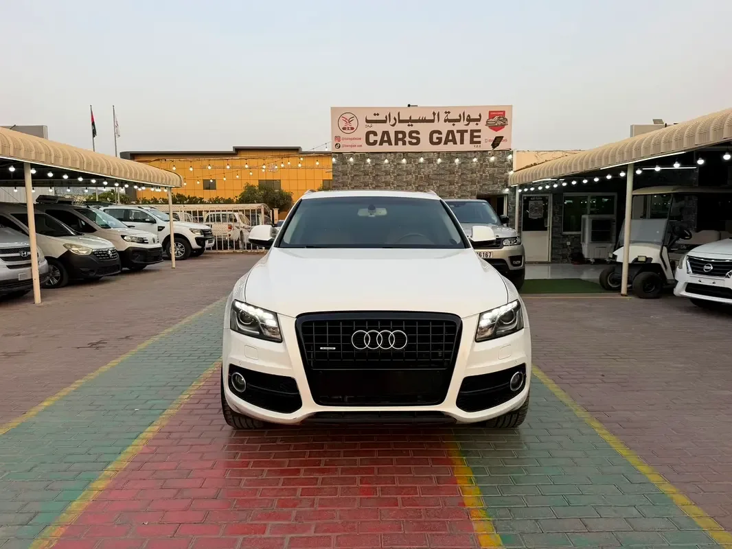Audi Q5 3.2 AT (271 hp)