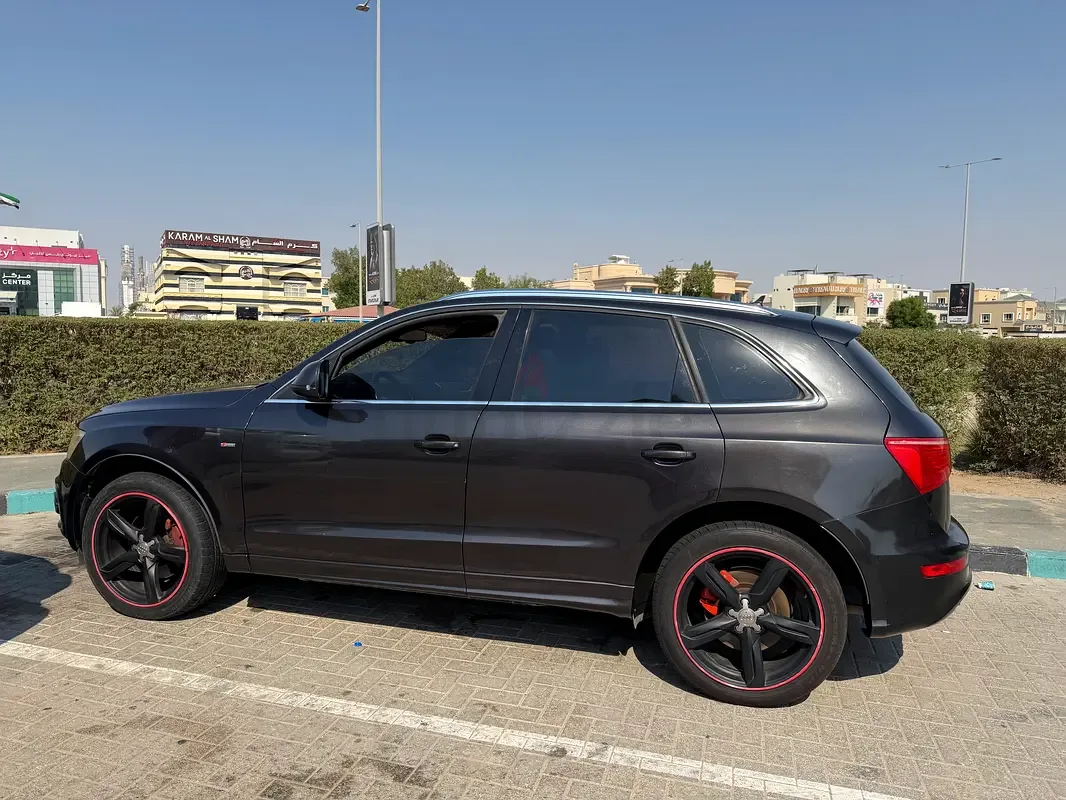 Audi Q5 3.2 FSI S tronic quattro (270 hp)