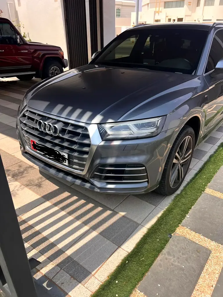 Audi Q5 45 TFSI S tronic quattro (249 hp)
