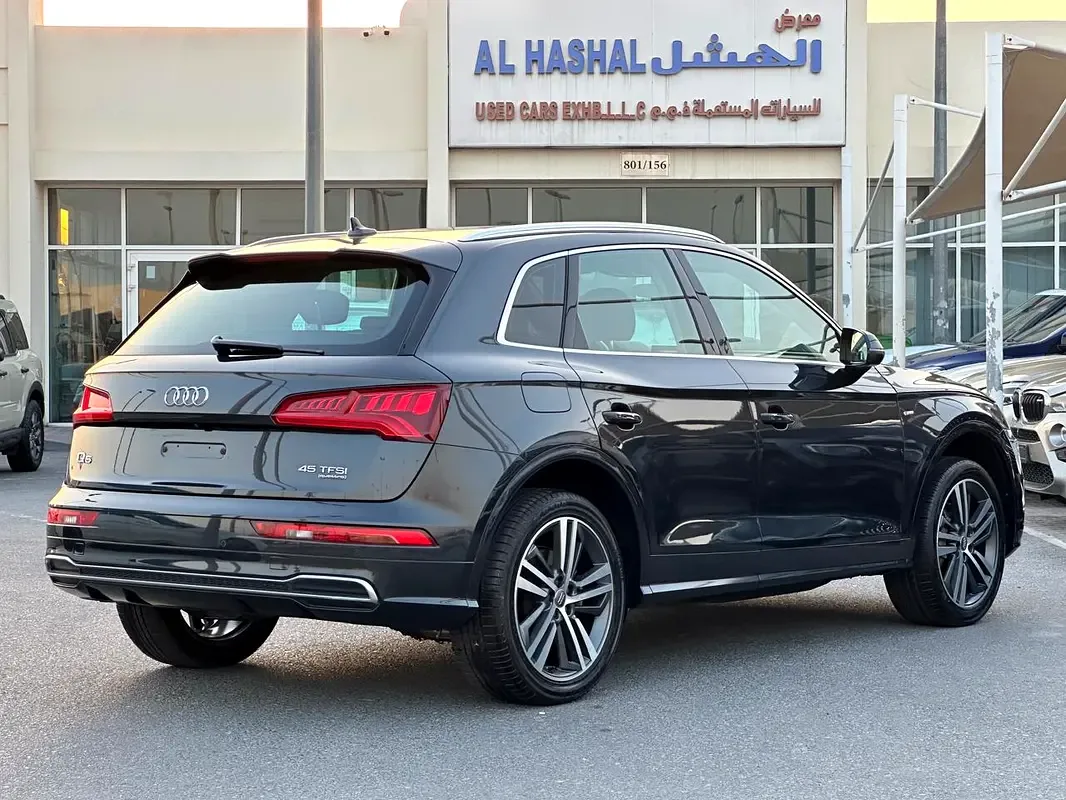 Audi Q5 45 TFSI S tronic quattro (249 hp) - 3