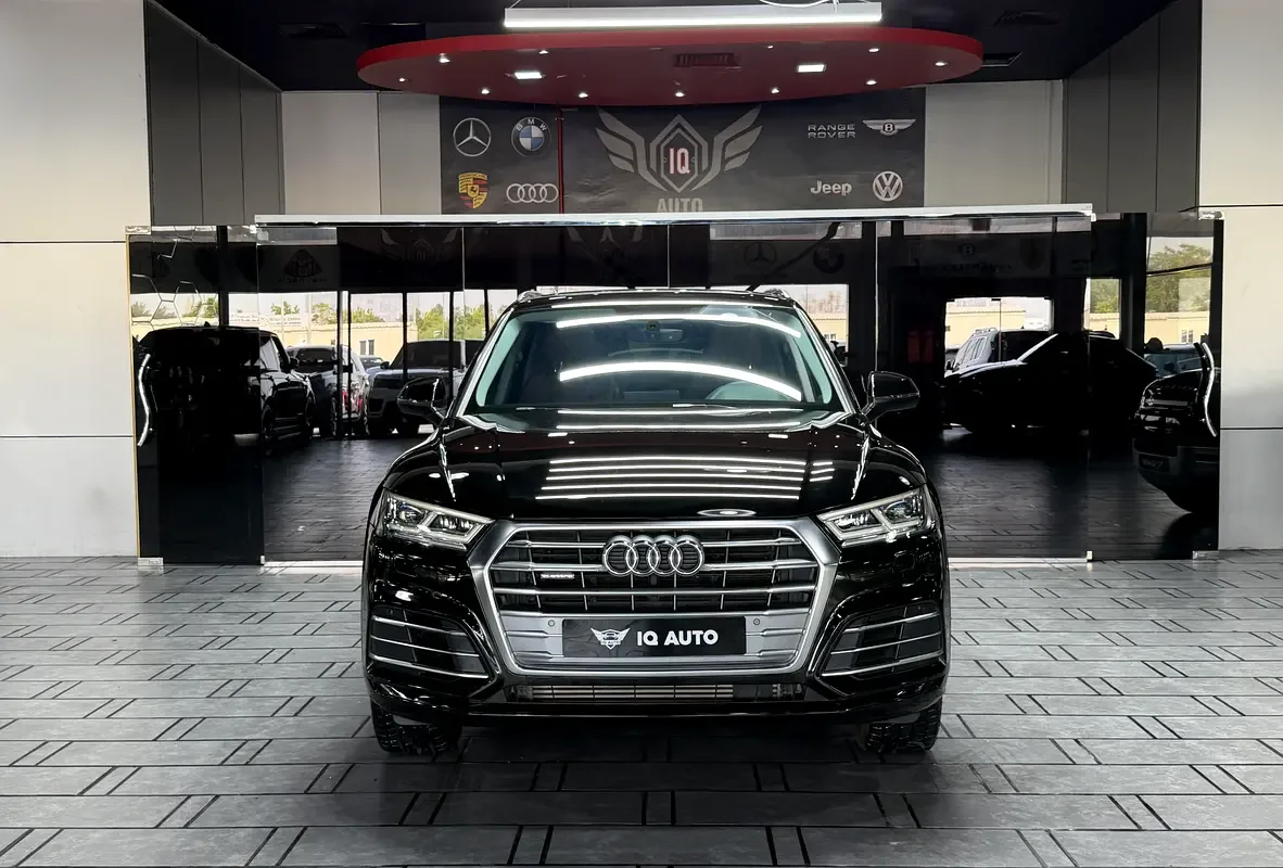 Audi Q5 45 TFSI S tronic quattro (249 حصان) - 2