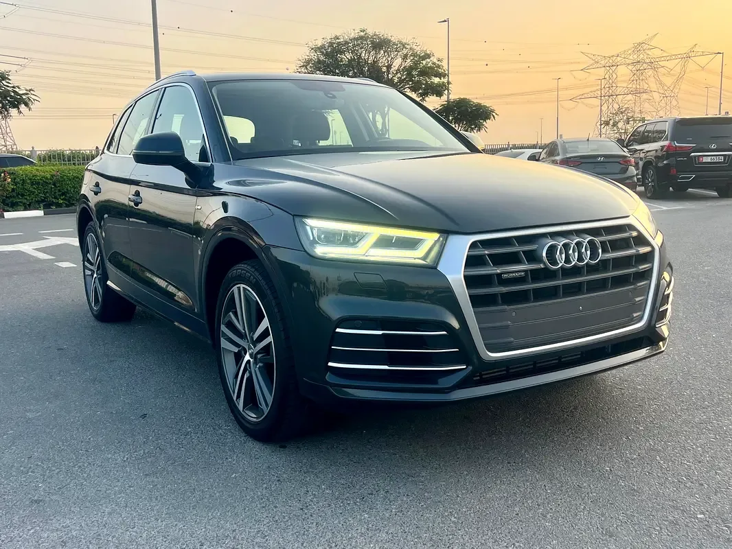 Audi Q5 45 TFSI S tronic quattro (249 hp)