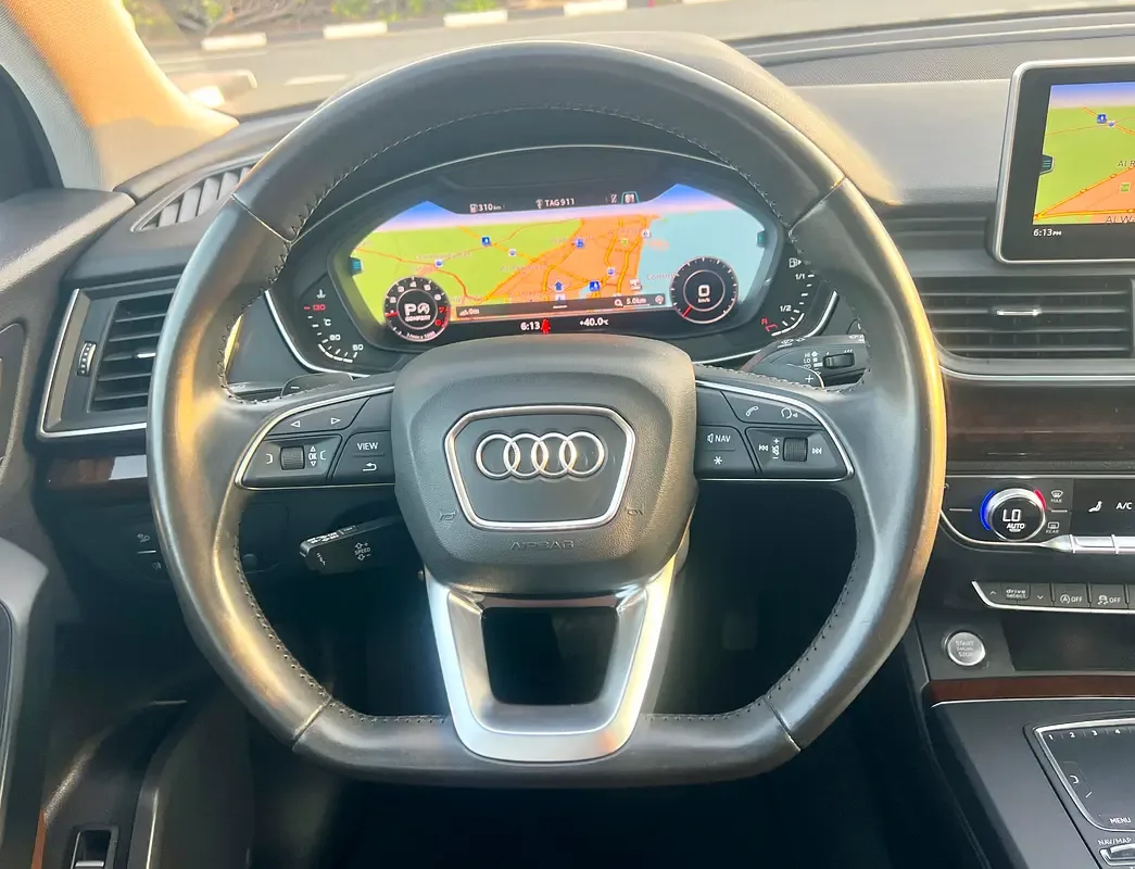 Audi Q5 45 TFSI S tronic quattro (249 حصان) - 15