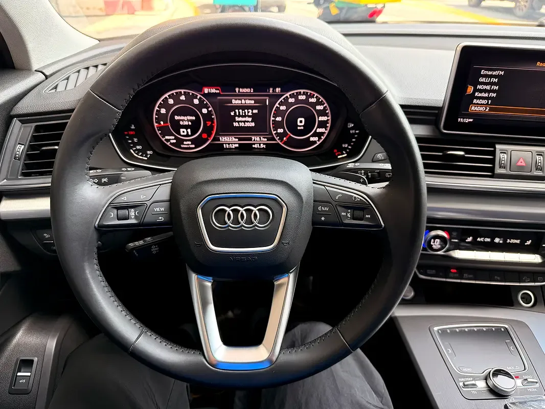 Audi Q5 45 TFSI S tronic quattro (249 hp) - 14